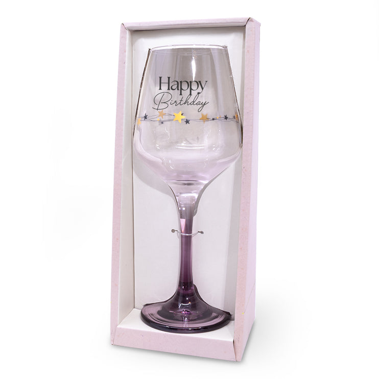 Wijnglas met de tekst Happy Birthday