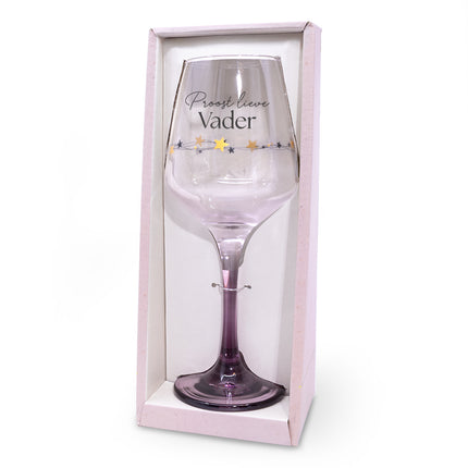 Wijnglas met de tekst Proost lieve Vader