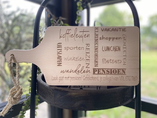 Serveerplankje 35 cm Pensioen met personalisatie