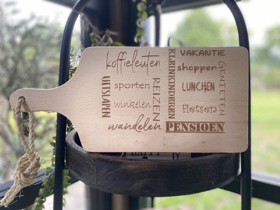 Serveerplankje 35 cm Pensioen met personalisatie