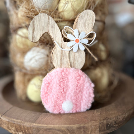 Houten haasje met roze