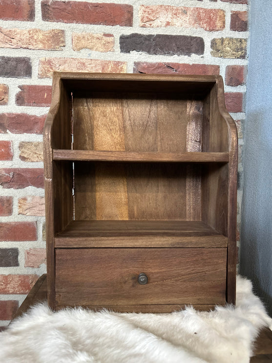 Houten Kastje met lade en schapjes