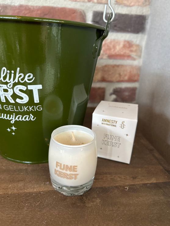 Cadeau Emmer M Kerst (Vrolijke Kerst) met Kerstboompje en Kaars van MY FLAME