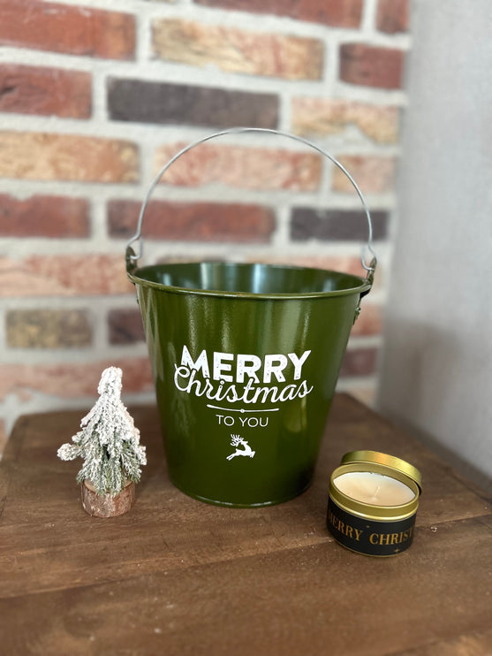 Cadeau Emmer M Kerst (Merry Christmas) met Kerstboompje en Kaars van MY FLAME