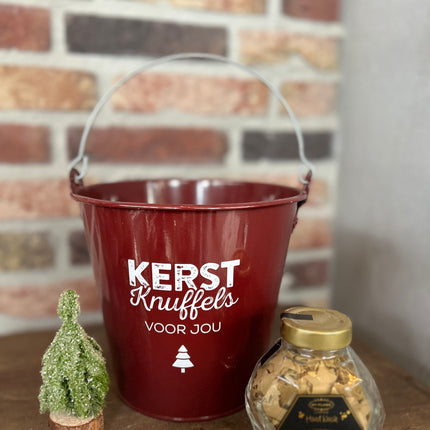 Cadeau Emmer M Kerst (Kerstknuffels) met Kerstboompje en Kaars van MY FLAME