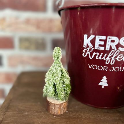 Cadeau Emmer M Kerst (Kerstknuffels) met Kerstboompje en Kaars van MY FLAME