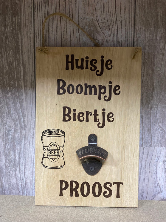 Tekstbord Huisje Boompje Biertje met opener