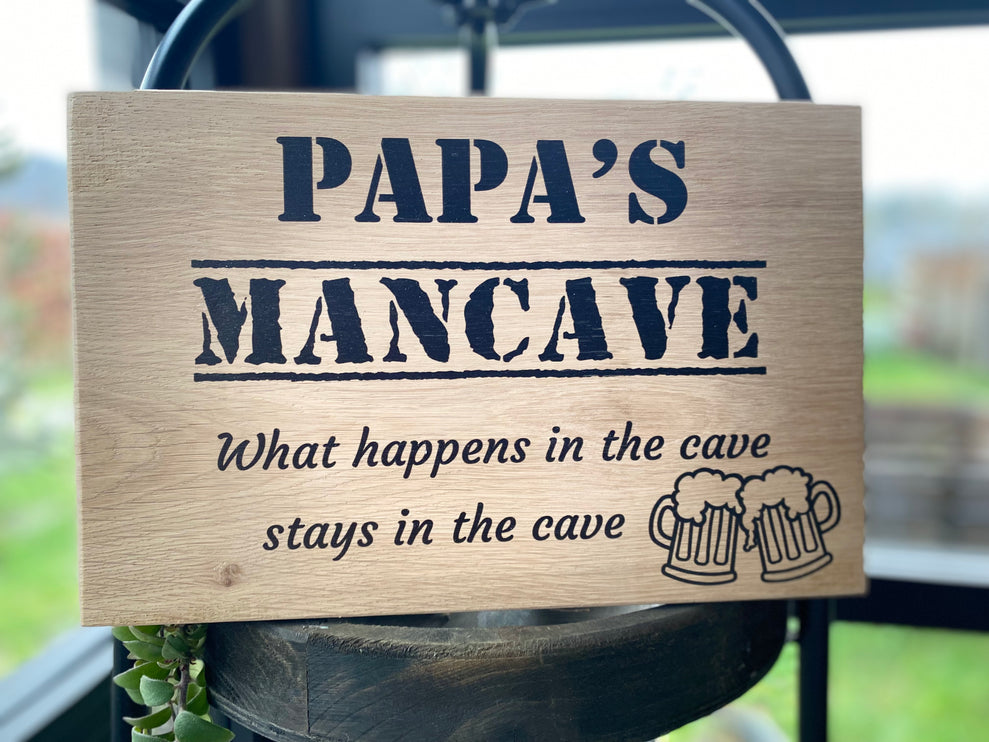 Tekstbord Papa's mancave