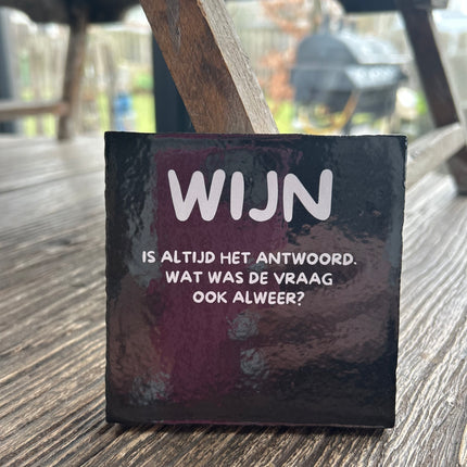 Tegeltje Wijn