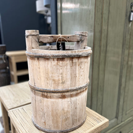 Houten emmer met hengsel