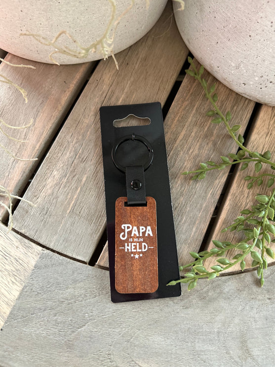 Sleutelhanger Papa - Walnoothout