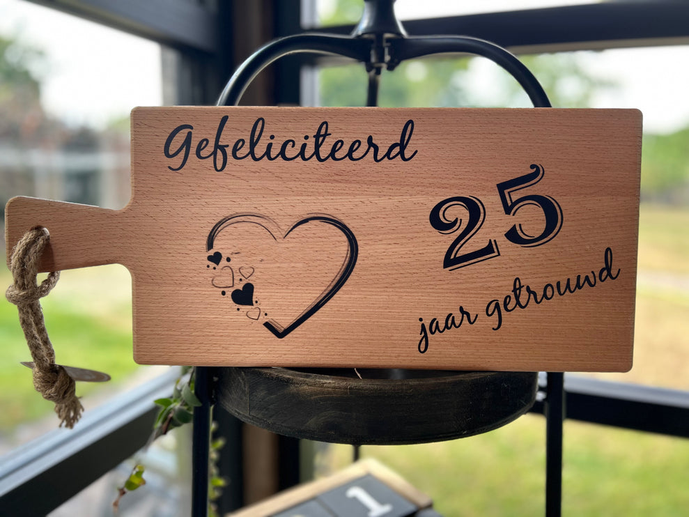Serveerplank 25 jaar getrouwd 49 cm