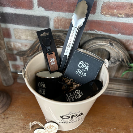 Cadeaupakket Zinken emmer Opa met houten hartje opener/tang/onderzetter/mok/sleutelhanger