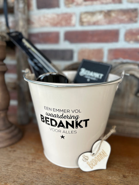 Cadeaupakket Zinken emmer Bedankt  opener/tang/onderzetter/mok/sleutelhanger