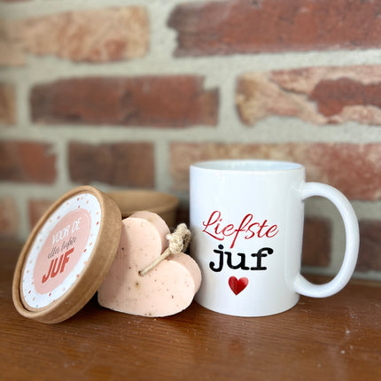 Cadeaupakket juf inclusief theeglas bedankt  + zeep in doosje + houten hartje