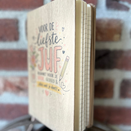 Schrift houtlook Voor de liefste juf