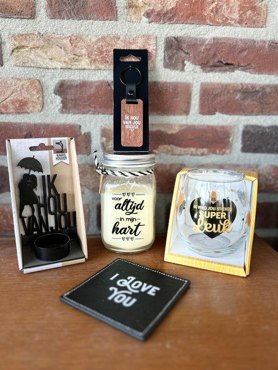 Cadeaupakket Zinken emmer I Love You met vanillekaars/sleutelhanger/wijnwaterglas/metalen waxinehouder/onderzetter
