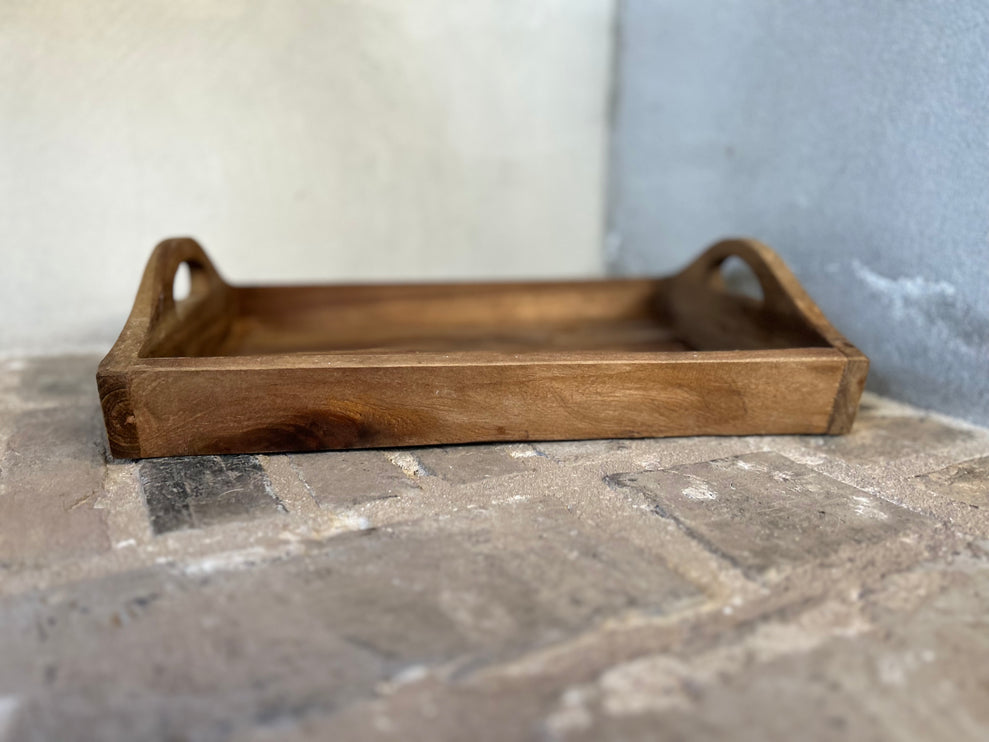 Brocante serveertray met opstaande rand en handgrepen M