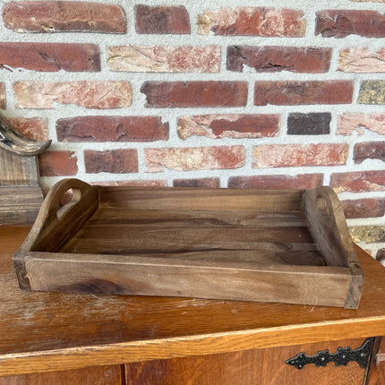 Brocante serveertray met opstaande rand en handgrepen M
