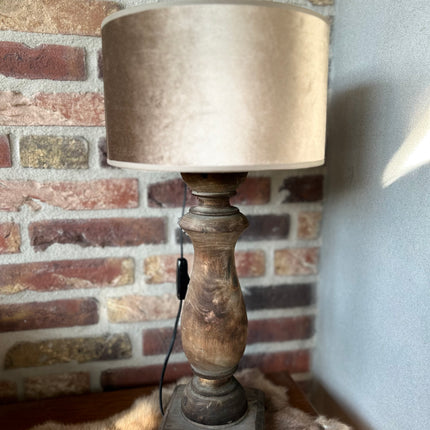 Brocante lampevoet inclusief zilverbruine kap