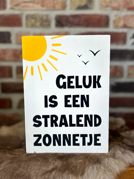 tekstblok 25x18cm geluk is een stralend zonnetje wit (zwart - geel)