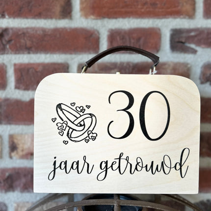 Houten koffertje met leren handvat - 30 jaar getrouwd