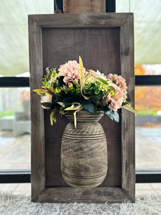 Wandpaneel met vaas en bloemen en houten lijst