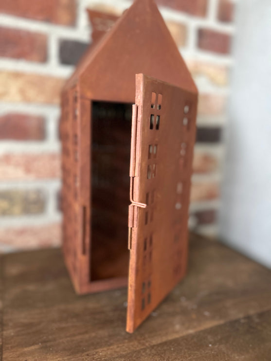 Metalen Windlicht Huisvorm L
