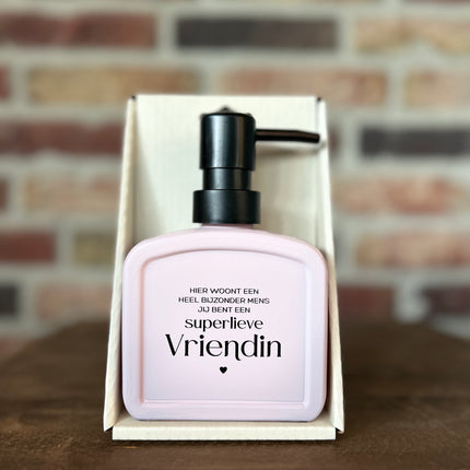 Zeeppompje vol Liefs - Vriendin