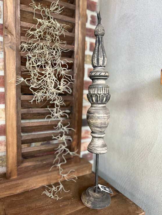 Houten Sierornament met een verweerde grijze finish