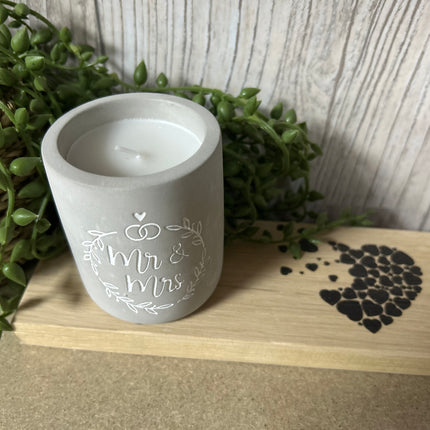 Cement candle - Mr. & Mrs.