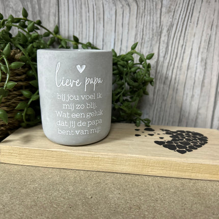 Cement candle - Papa