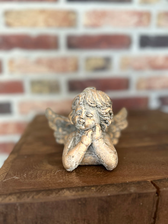 Gouden Stenen Engel