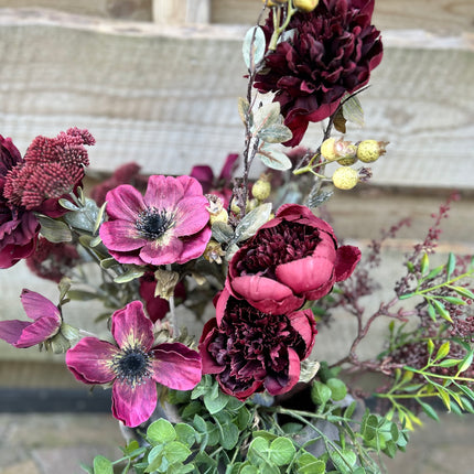 Kruik compleet met bloemen-planten