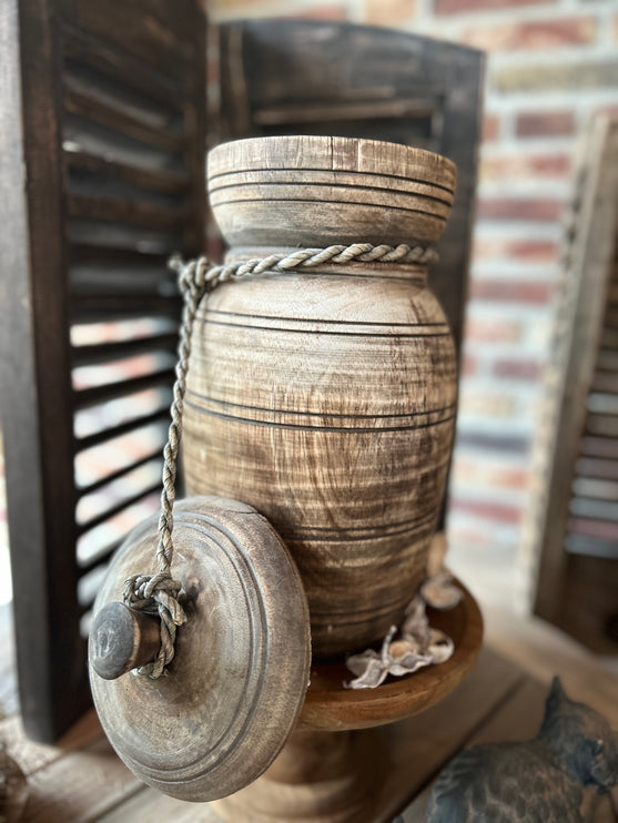 Houten Nepalese Kruik met deksel Maat L
