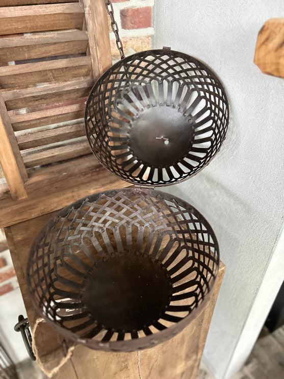 Set van 3 metalen hangballen