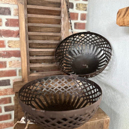 Set van 3 metalen hangballen