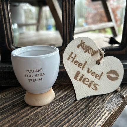 SOJAKAARS IN EIERDOP - YOU ARE EGG-STRA SPECIAL - FRESH COTTON
