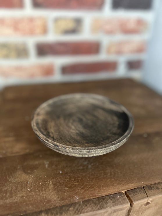 Houten schaaltje op pootjes met mini kerstballen