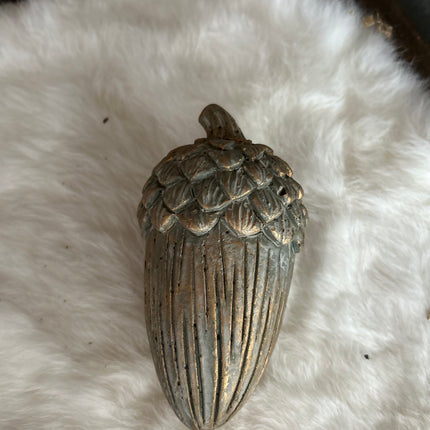 Stenen Bronsgouden Eikel M