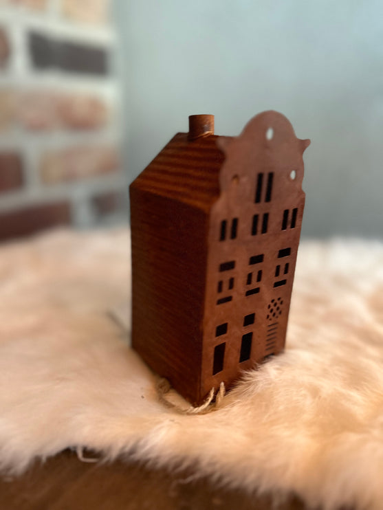 Roest Grachtenhuisje