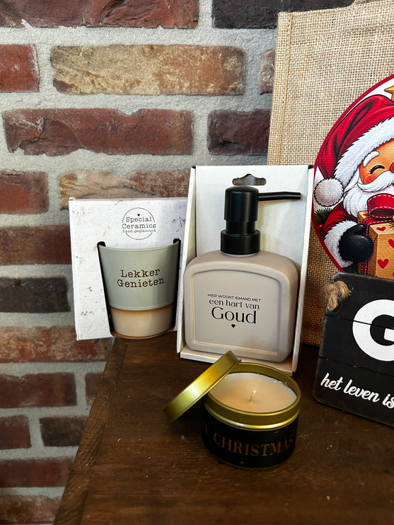 Kerstpakket compleet met vulling 1