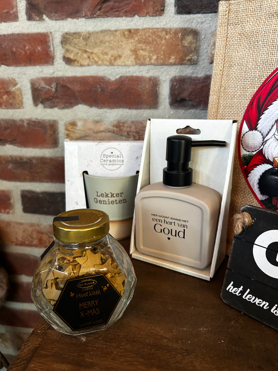 Kerstpakket compleet met vulling 7