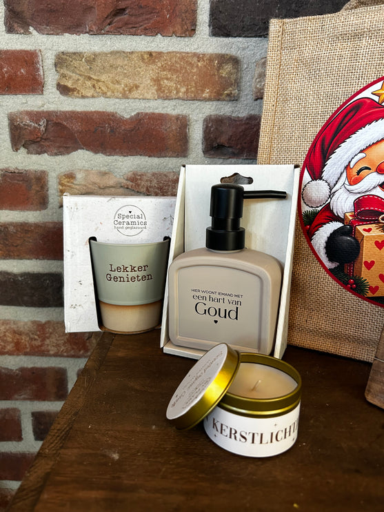 Kerstpakket compleet met vulling 16