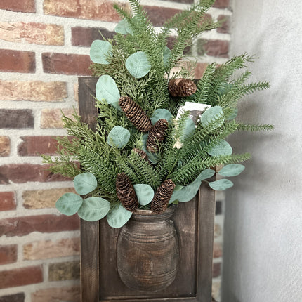 Staand paneel met vaas en compleet met decoratie