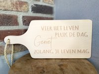 Serveerplankje 35 cm Vier het leven